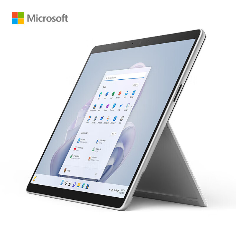 微软Surface Pro 9和酷比魔方掌玩mini硬件兼容性方面哪个更加灵活？用户体验上哪一个更胜一筹？